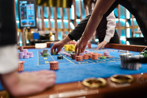 hitam138 login mobile app home screen showing live dealer tables and sportsbook markets